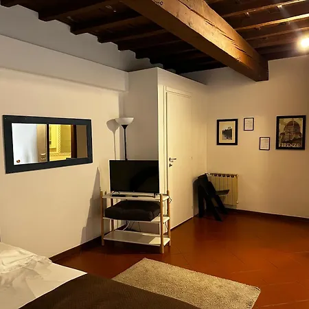 Guicciardini - Boutique In The Heart Of דירה
